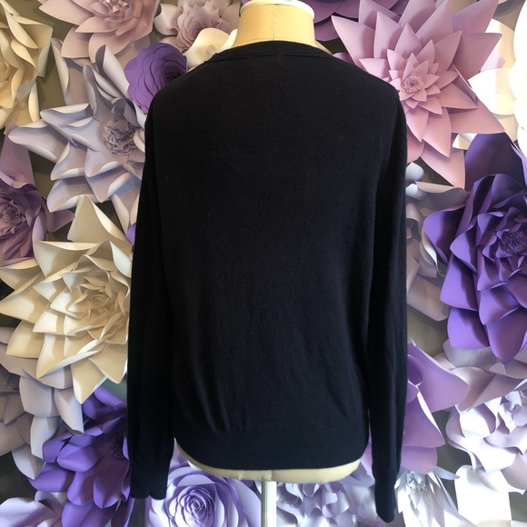 Navy sweater with diamond buttons - Picture 5 of 5